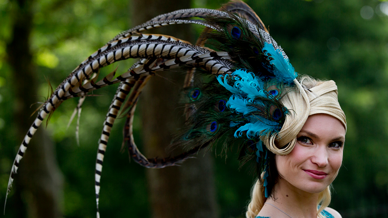Illustration for article titled The Huge, Heavenly and Hilarious Hats of the Royal Ascot